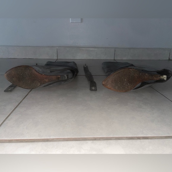 Shark Lock Boot - Picture 3 of 15